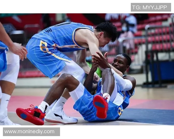 阿雅克肖与奎的激烈对决揭示了足球战术的博弈与精彩瞬间