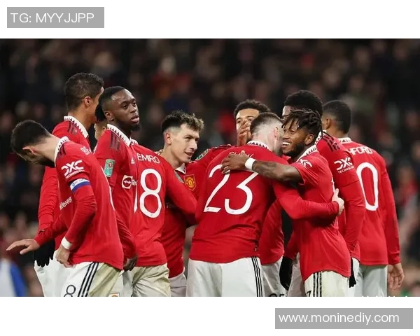 2012年曼联与曼城巅峰对决回顾：英超历史上的经典战役