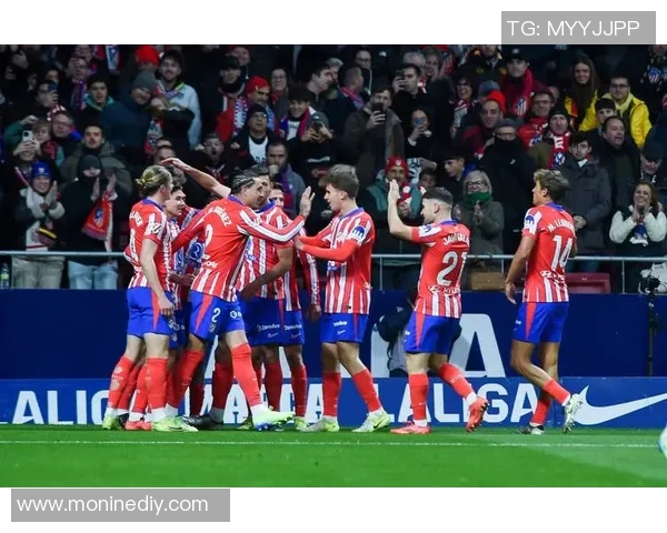 意甲焦点战费拉拉主场迎战热那亚双方争夺关键三分