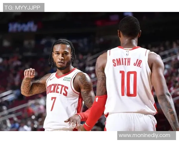 本赛季火箭与雷霆精彩对决比分回顾及赛季走势分析