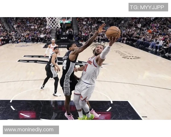 雷霆队强势击败马刺队以113比99的精彩战绩展现球队实力