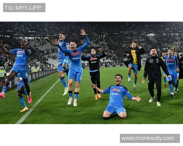 北德容与南佩佩的巅峰对决谁将成为足球场上的新传奇 北德容与南佩佩的巅峰对决谁将成为足球场上的新传奇