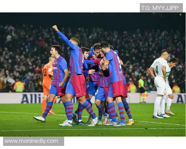 巴塞罗那迎战埃尔瓦争夺西甲联赛关键三分之战 巴塞罗那迎战埃尔瓦争夺西甲联赛关键三分之战