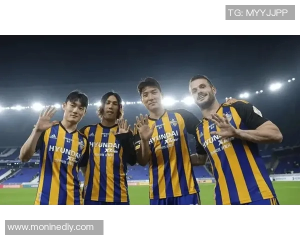 蔚山现代与申花对阵阵容分析及战术布局探讨