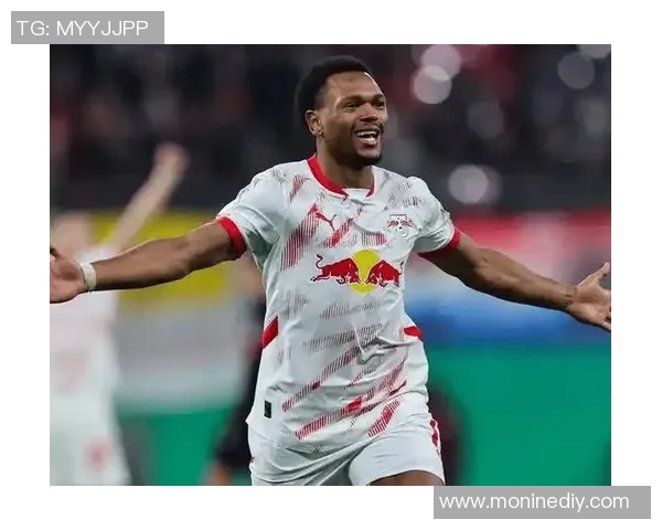 莱比红牛与摩纳哥激战正酣谁能在欧冠赛场上笑到最后